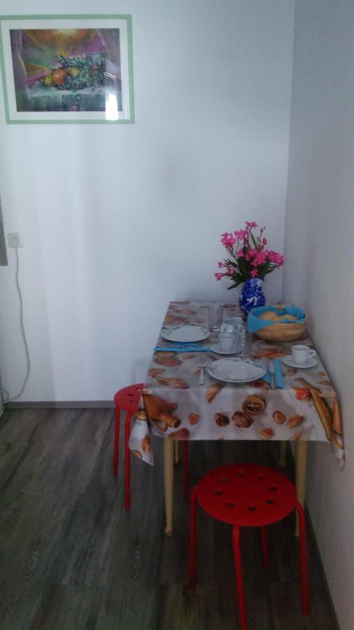 Appartement Elena Mare à Novi Vinodolski Extérieur photo